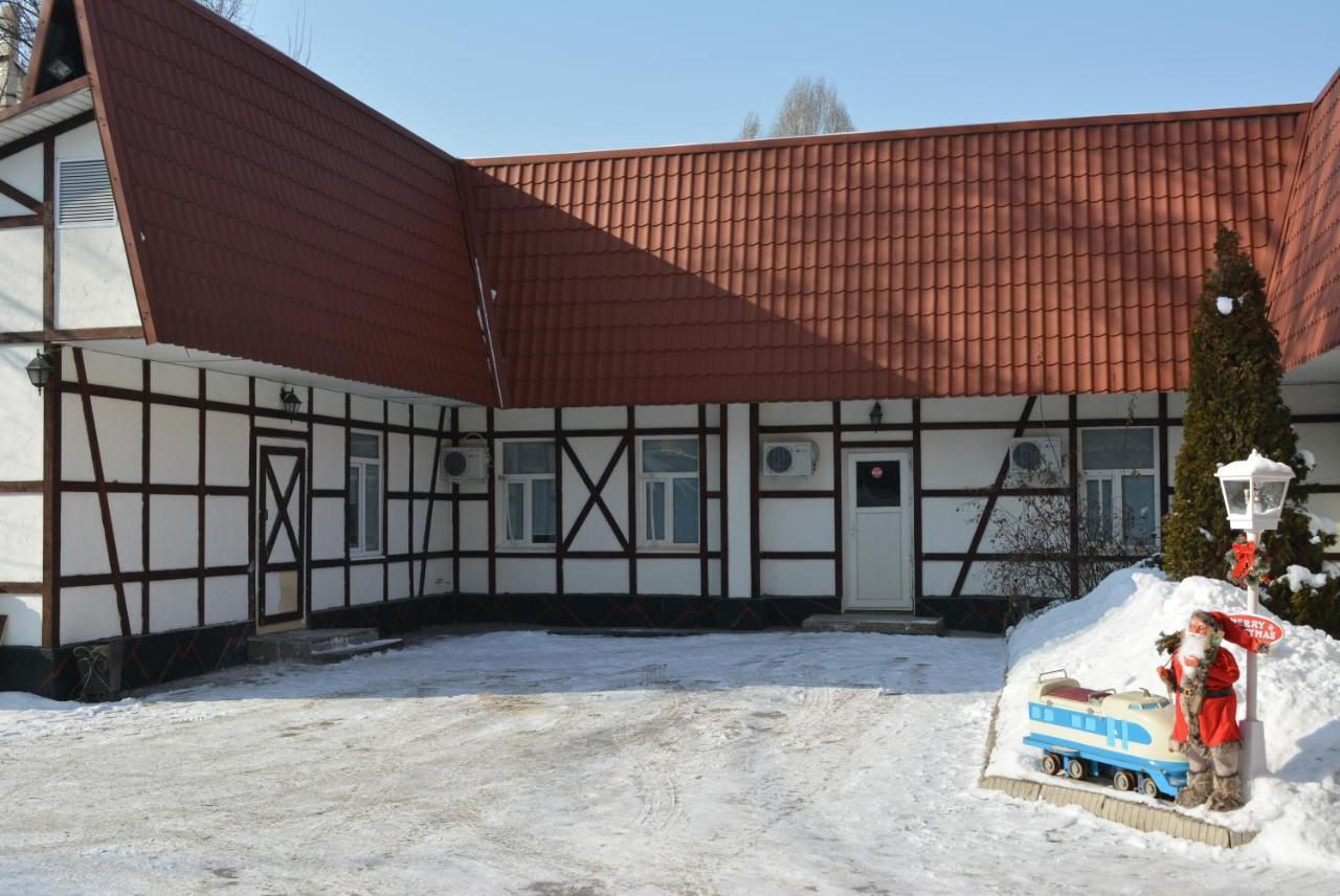 Railway Hotel Almaty Eksteriør bilde