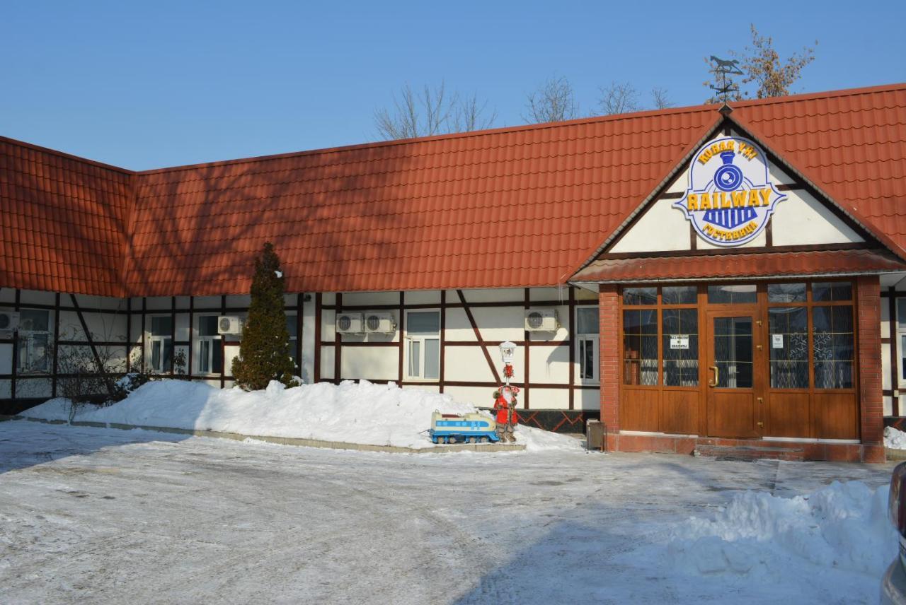 Railway Hotel Almaty Eksteriør bilde